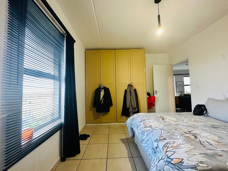 2 Bedroom Property for Sale in Parklands Western Cape